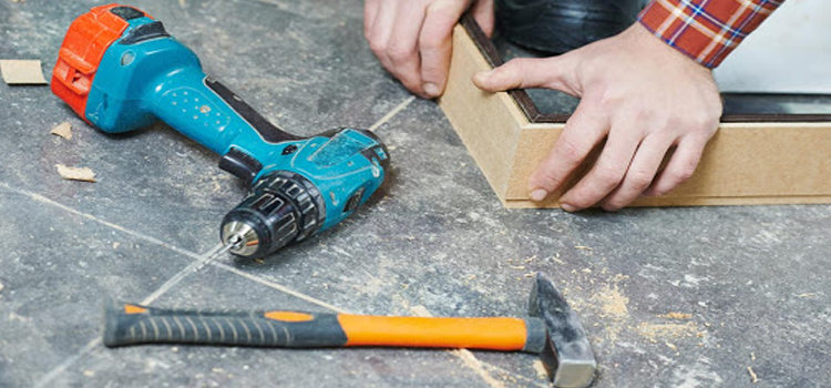 broken door frame repair Rancho Palos Verdes